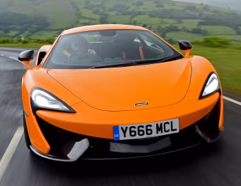 McLaren 570S Coupé [UK-spec] '2015–21