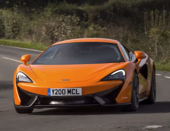 McLaren 570S Coupé [UK-spec] '2015–21