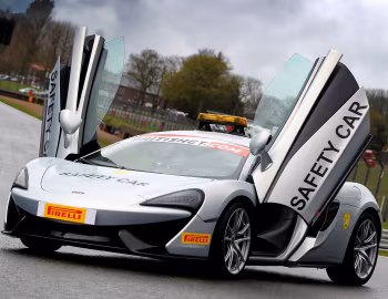 McLaren 570S Coupé British GT Championship Safety Car '2016–21