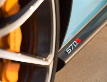McLaren 570S Spider [Worldwide] '2017–21