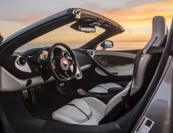 Panneau avant 2018–21 McLaren 570S Spider [North America] '2017–21