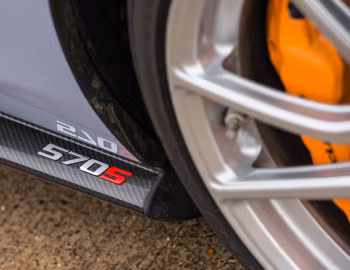 McLaren 570S Track Pack [UK-spec] '2017–21