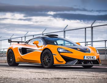 McLaren 620R [UK-spec] '2020–21