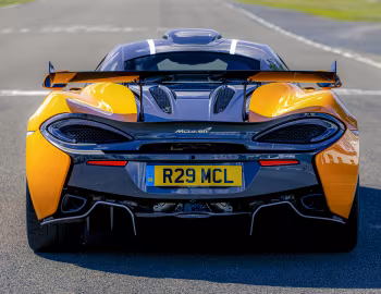 McLaren 620R [UK-spec] '2020–21