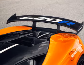 McLaren 620R [UK-spec] '2020–21
