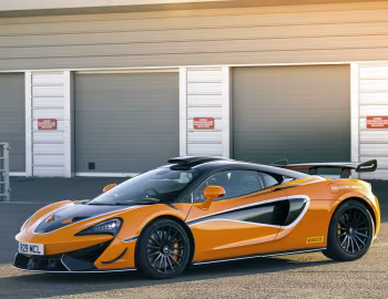 McLaren 620R [UK-spec] '2020–21