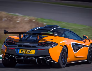 McLaren 620R [UK-spec] '2020–21