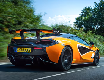 McLaren 620R [UK-spec] '2020–21