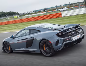2016–17 McLaren 675LT [North America] '2015–17