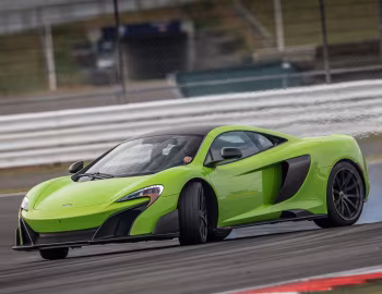 2016–17 McLaren 675LT [North America] '2015–17