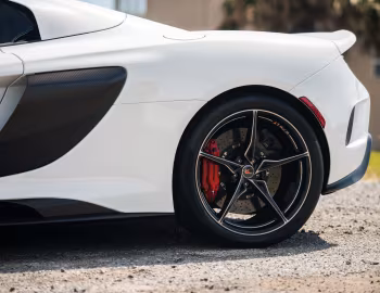 2017 McLaren 675LT Spider [North America] '2016–17