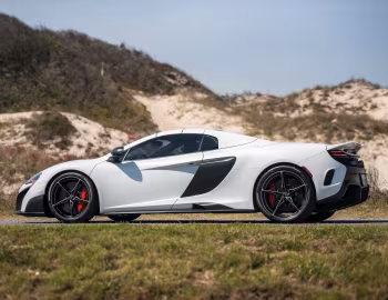 2017 McLaren 675LT Spider [North America] '2016–17