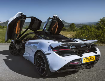 McLaren 720S Coupé [Worldwide] '05.2017–23