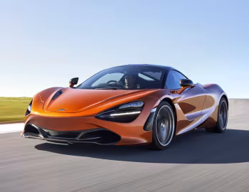 McLaren 720S Coupé [UK-spec] '2017–23