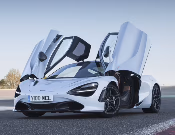 McLaren 720S Coupé [Worldwide] '05.2017–23