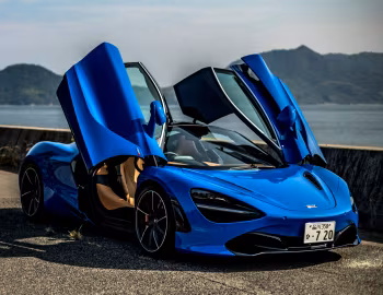 McLaren 720S Coupé [Japan] '2017–23