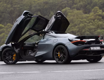 McLaren 720S Coupé [Australia] '2017–23