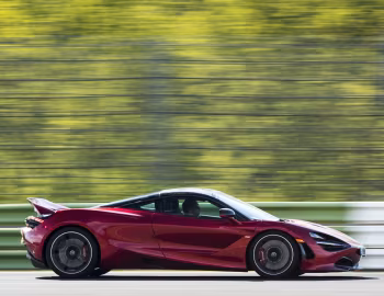 2018–23 McLaren 720S Coupé [North America] '2017–23
