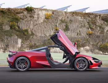 2018–23 McLaren 720S Coupé [North America] '2017–23