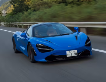 McLaren 720S Coupé [Japan] '2017–23