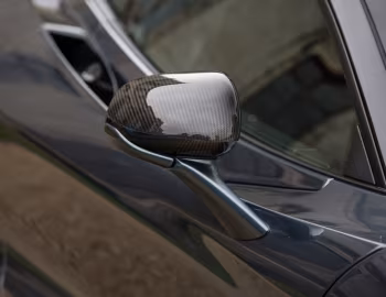 McLaren 720S Coupé [UK-spec] '2017–23