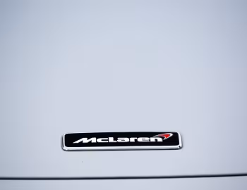 McLaren 720S Coupé "Launch Edition" [UK-spec] '2017