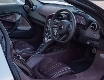 Interior McLaren 720S Coupé "Launch Edition" [UK-spec] '2017