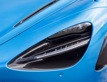 McLaren 750S Coupé [Worldwide] '2023–pr.