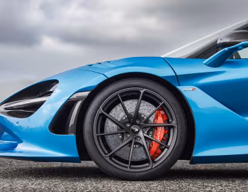 McLaren 750S Coupé [Worldwide] '2023–pr.
