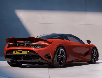 McLaren 750S Coupé [Worldwide] '2023–pr.