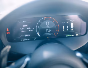Painel McLaren 750S Spider [Japan] '2023–pr.