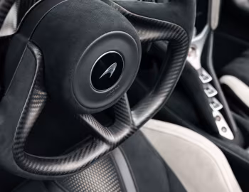 Intérieur 2024–pr. McLaren 750S Spider [North America] '2023–pr.