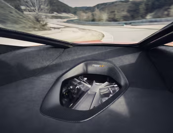 Sob o capô McLaren 765LT [UK-spec] '2020–23
