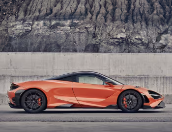 McLaren 765LT [UK-spec] '2020–23