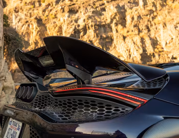 2021–23 McLaren 765LT Spider [North America] '2021–23