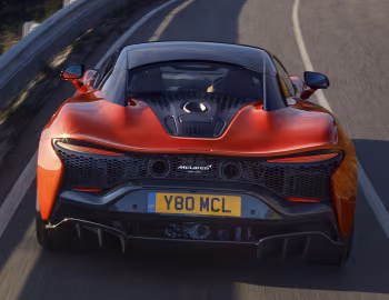 McLaren Artura [UK-spec] '2021–pr.