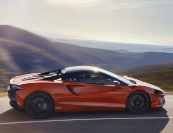 McLaren Artura [UK-spec] '2021–pr.