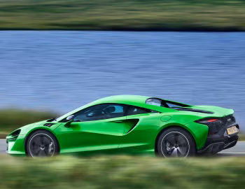 McLaren Artura [UK-spec] '2021–pr.
