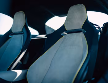 Interior McLaren Artura [Japan] '2022–pr.