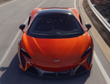 McLaren Artura [UK-spec] '2021–pr.