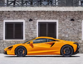 2022–pr. McLaren Artura [North America] '2021–pr.