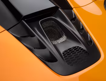 Sob o capô McLaren Artura Spider [Worldwide] '2024–pr.