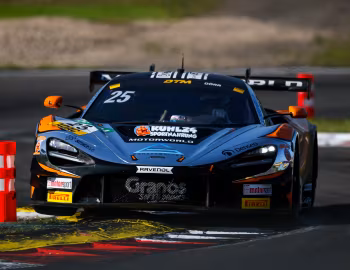 Dörr Motorsport McLaren 720S GT3 EVO '2025