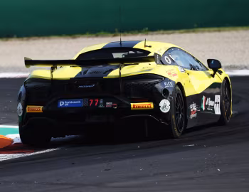 Elite Motorsport with Entire Race Engineering McLaren Artura GT4 '2026