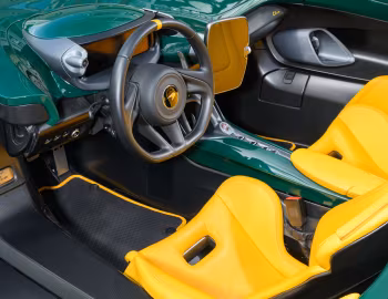 Interior McLaren Elva [Worldwide] (#108) '2021