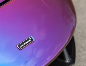Logotipo 2021 McLaren Elva [North America] (#122) '11.2021