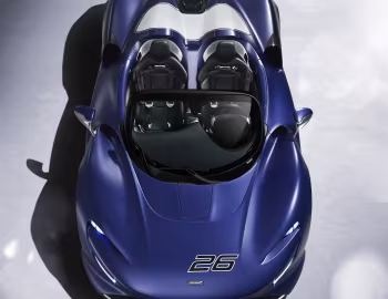 2022–pr. McLaren Elva Windscreen Version [North America] '2021–pr.