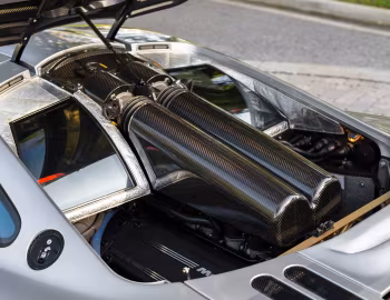 Sob o capô McLaren F1 High Downforce Package (#059) '1998