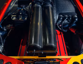 Sob o capô McLaren F1 GTR (#10R) '1996