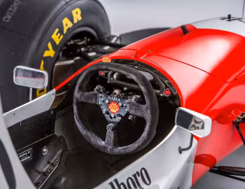 Painel frontal McLaren Ford MP4/8 '1993